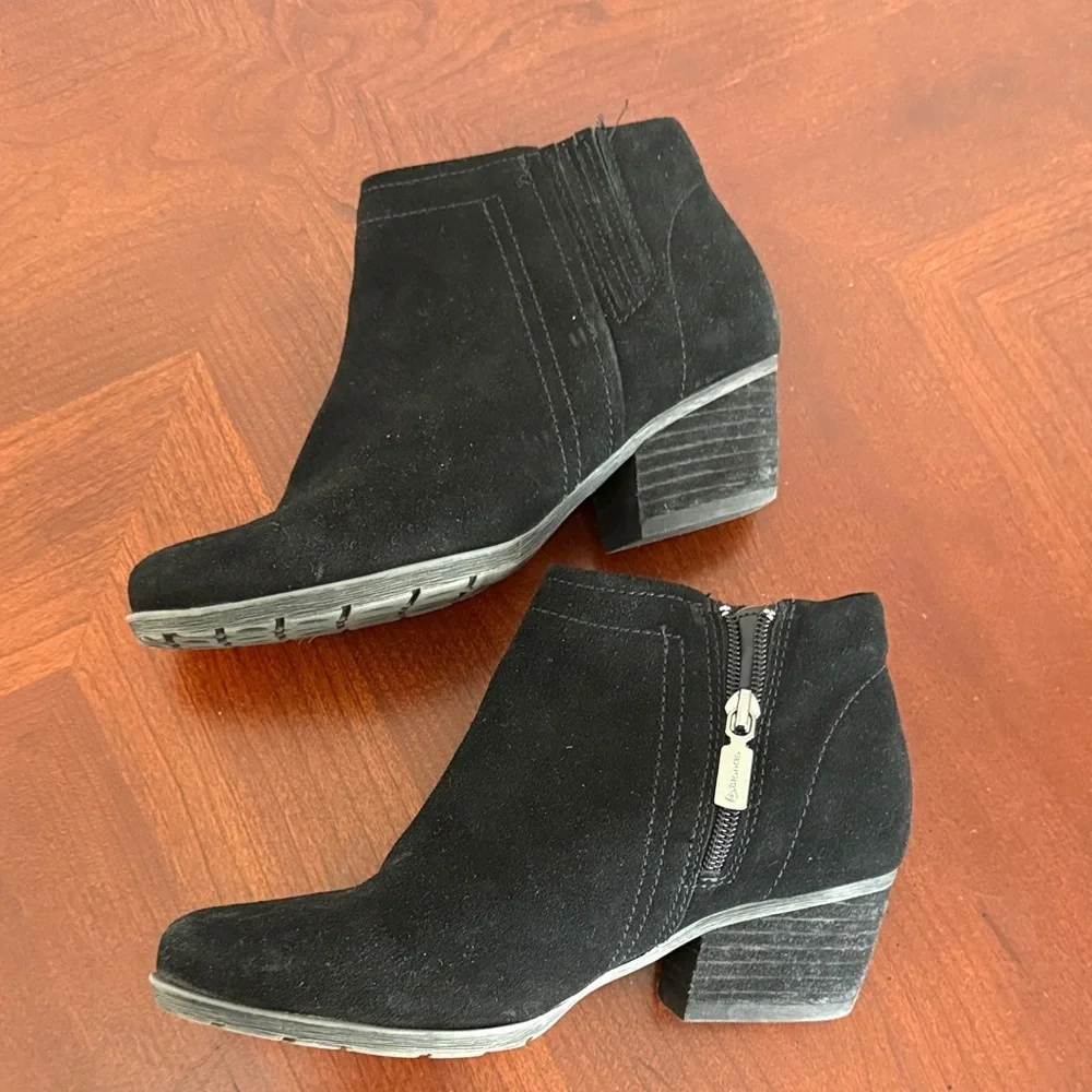 Blondo Black Ankle Booties Sz 6.5 waterproof suede winter valley 2.0